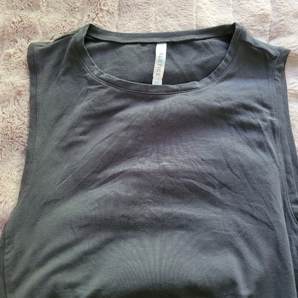 Fabletics Alia Tied Tank XS - Picture 10 of 13
